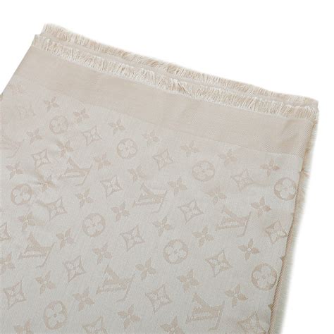 louis vuitton ecru monogram shawl.